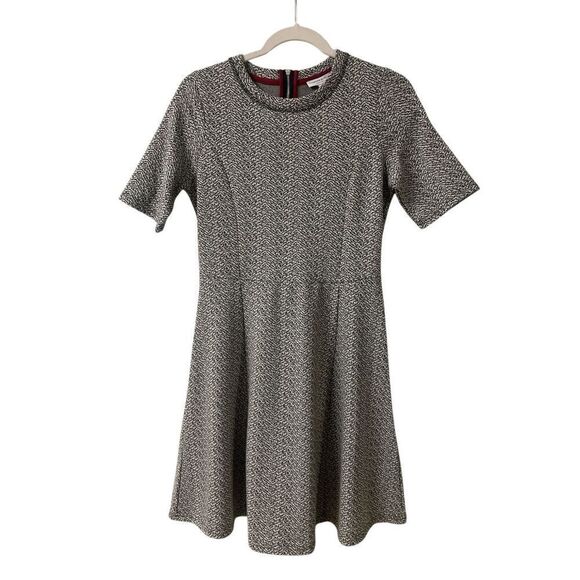 Katherine Barclay Montreal dress blank & white print sz 6 NWOT - Picture 1 of 4
